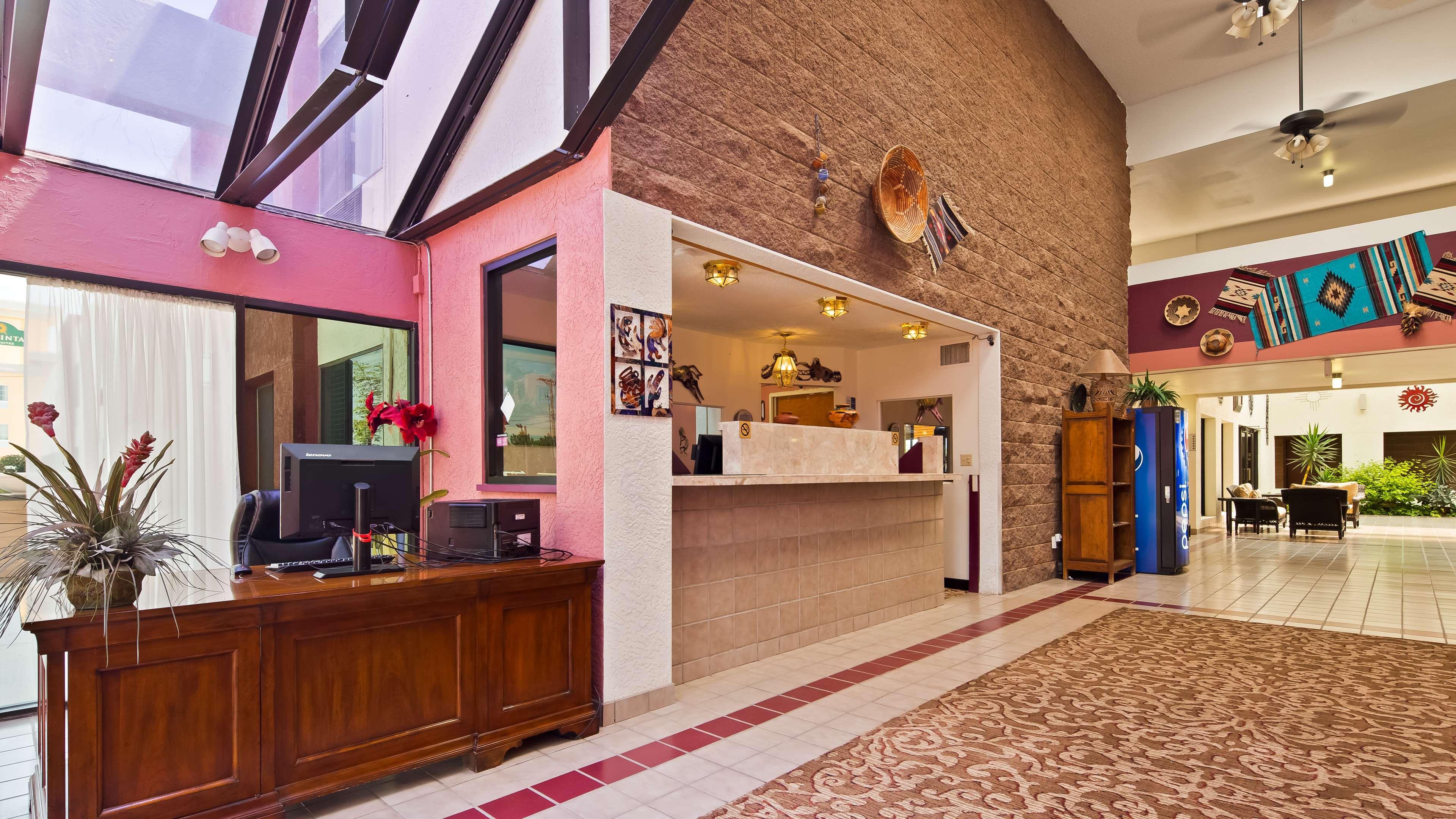 Best Western Pecos Inn Artesia Exterior photo