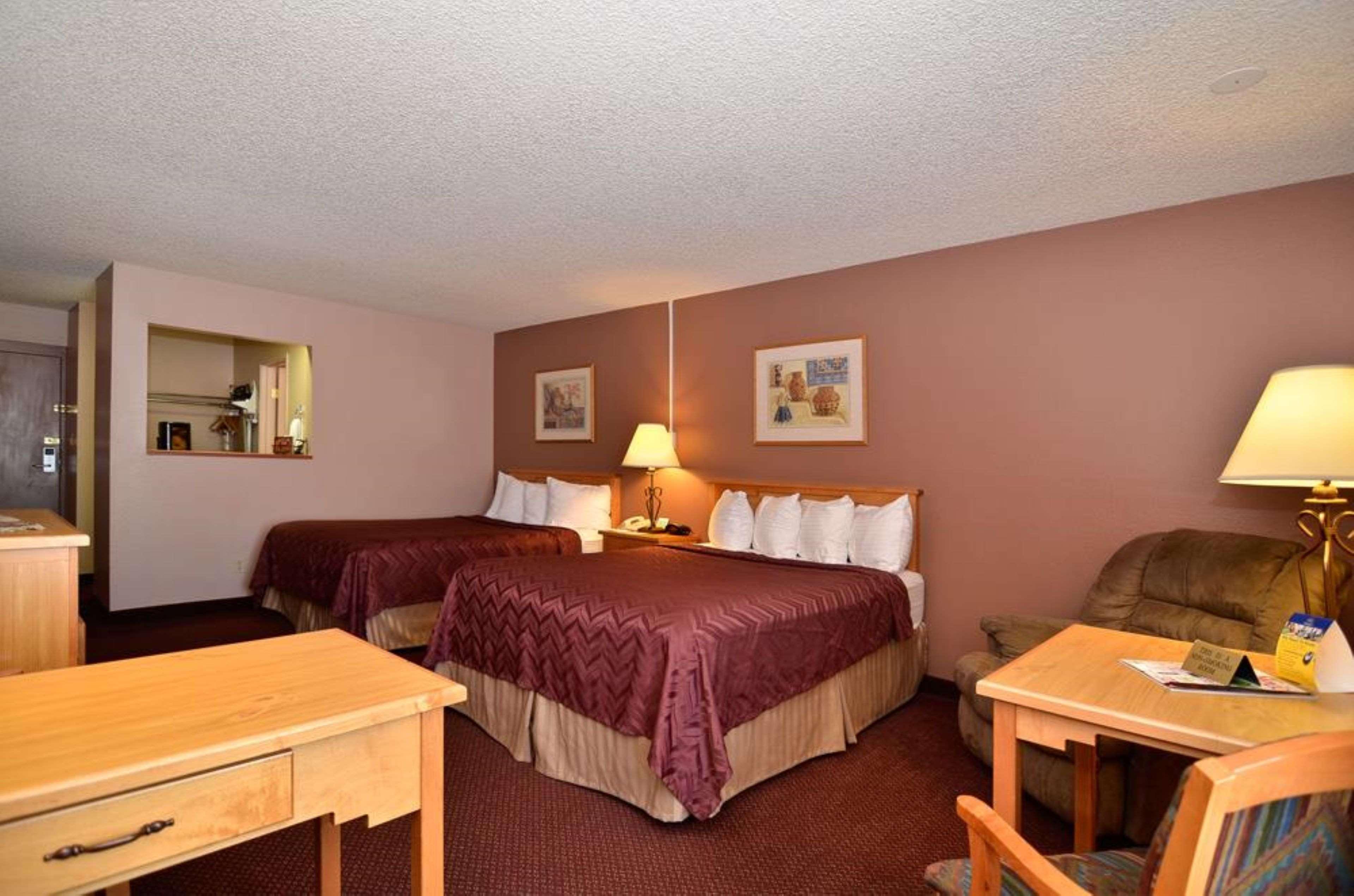 Best Western Pecos Inn Artesia Exterior photo
